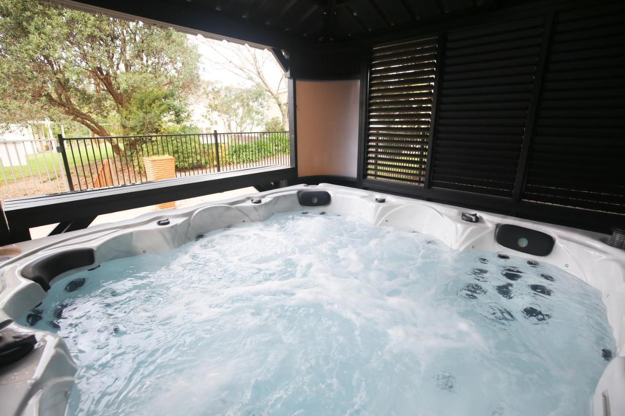 Orere Point Top 10 Holiday Park Auckland Exterior foto